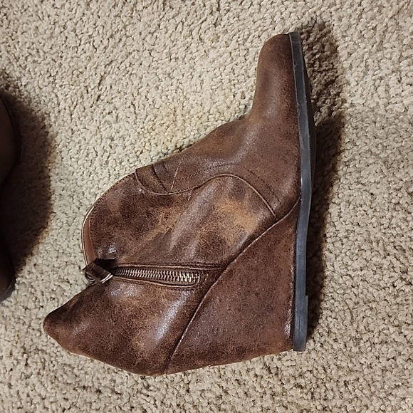 Ankle booties! - Picture 2 of 6